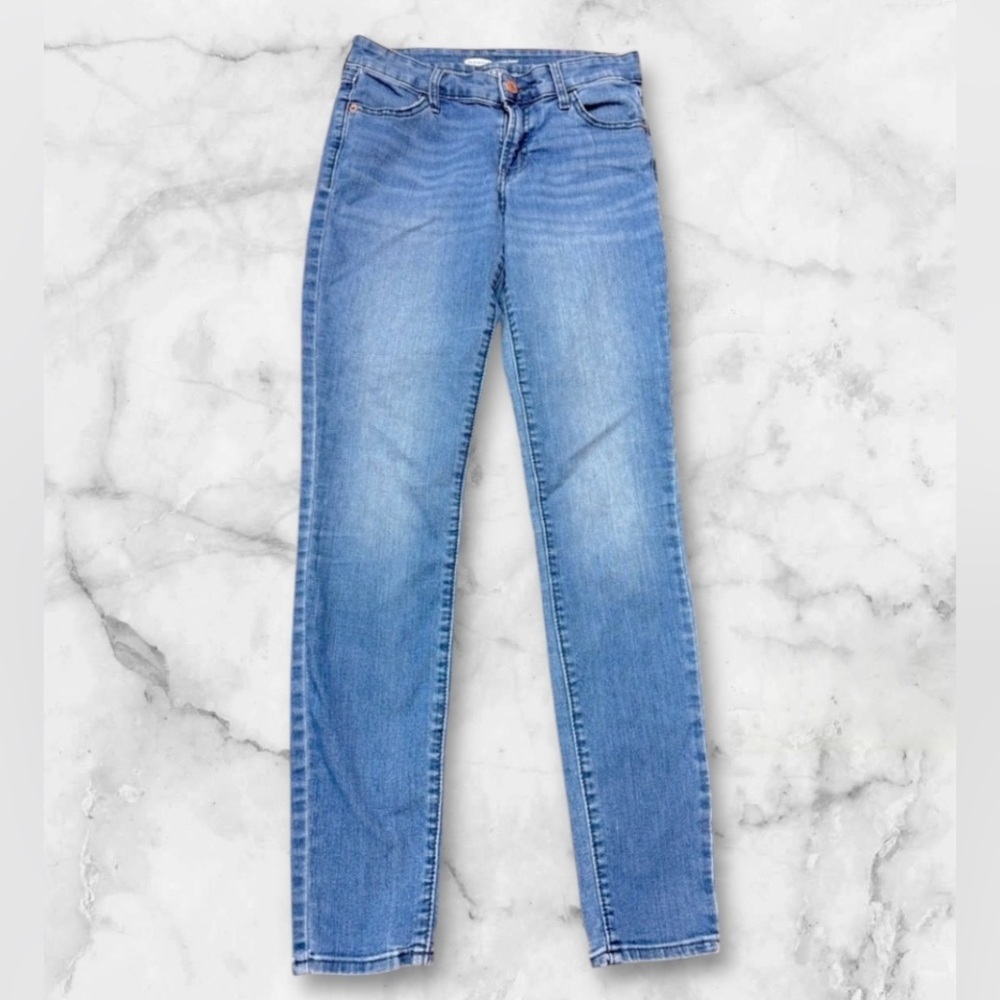 Old Navy DK Wash Denim Skinny Jeans